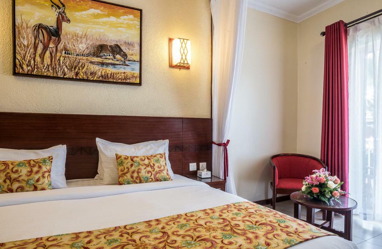 Prideinn Hotel Raphta ไนโรบี ภายนอก รูปภาพ